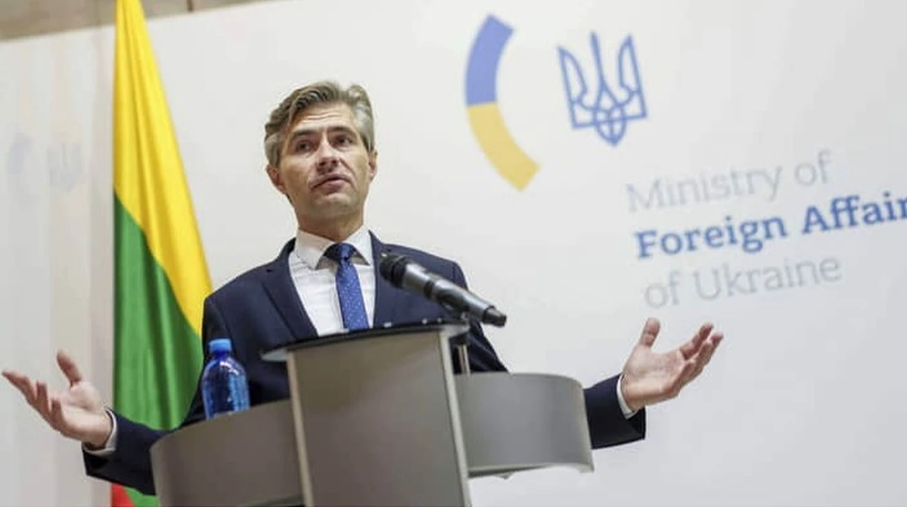 Литва вимагатиме компенсацію від РФ за удар по посольству в Києві