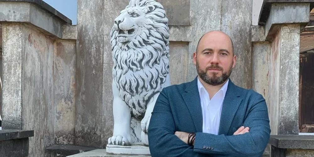 Чому слідчі дії НАБУ вдома у нардепа Столара стосуються кожного виборця