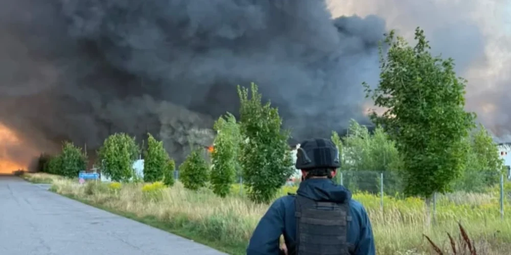 Бориспіль 20 серпня: цифри нічної атаки – 9 годин, 462 рятувальники, 13 загиблих