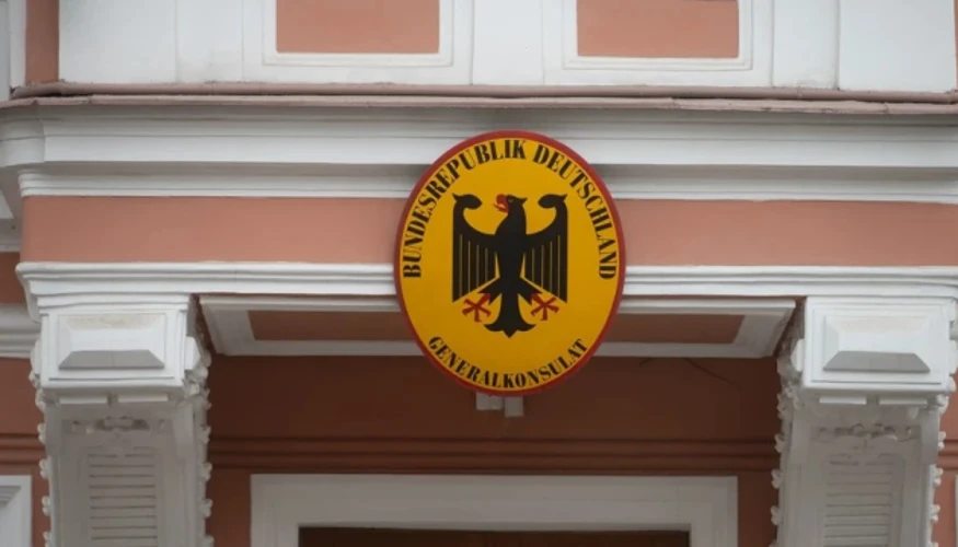 Петербурзьке генконсульство ФРН: хроніка останніх днів роботи на Фурштатській
